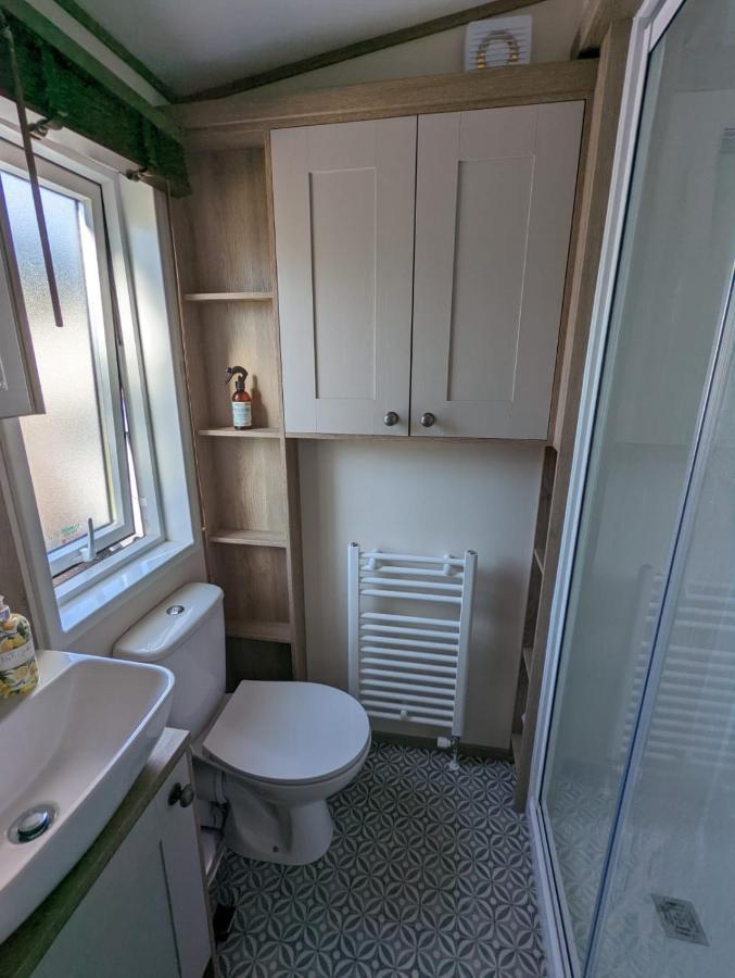 Stunning Luxury Caravan On Edge Of New Forest On Shorefield Country Park Entertainment And Leisure Passes Included Milford on Sea Exterior foto